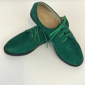 OLLIO faux suede lace-up oxfords